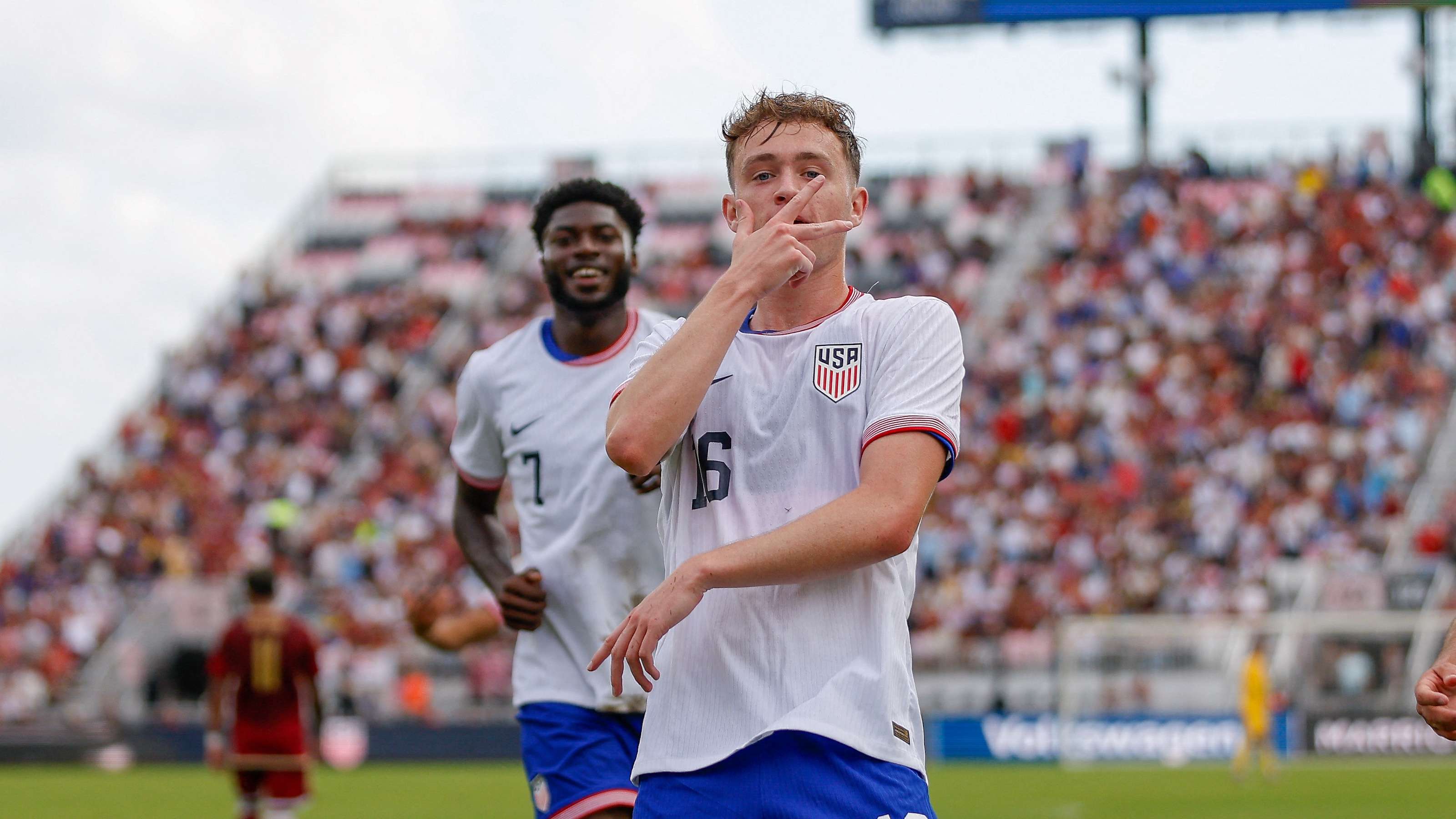 由于疫情和 由于疫情和